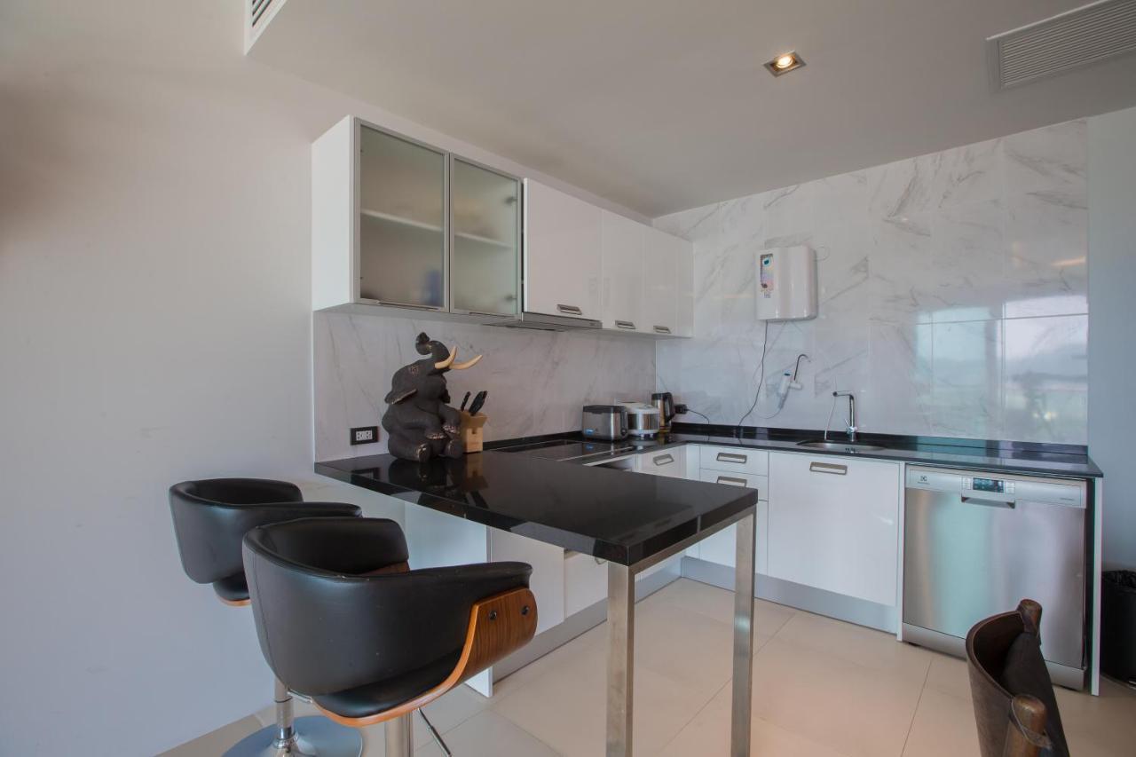 The Oh So Sexy Triple Penthouse-Rare 3-5Br 188M2 * Patong