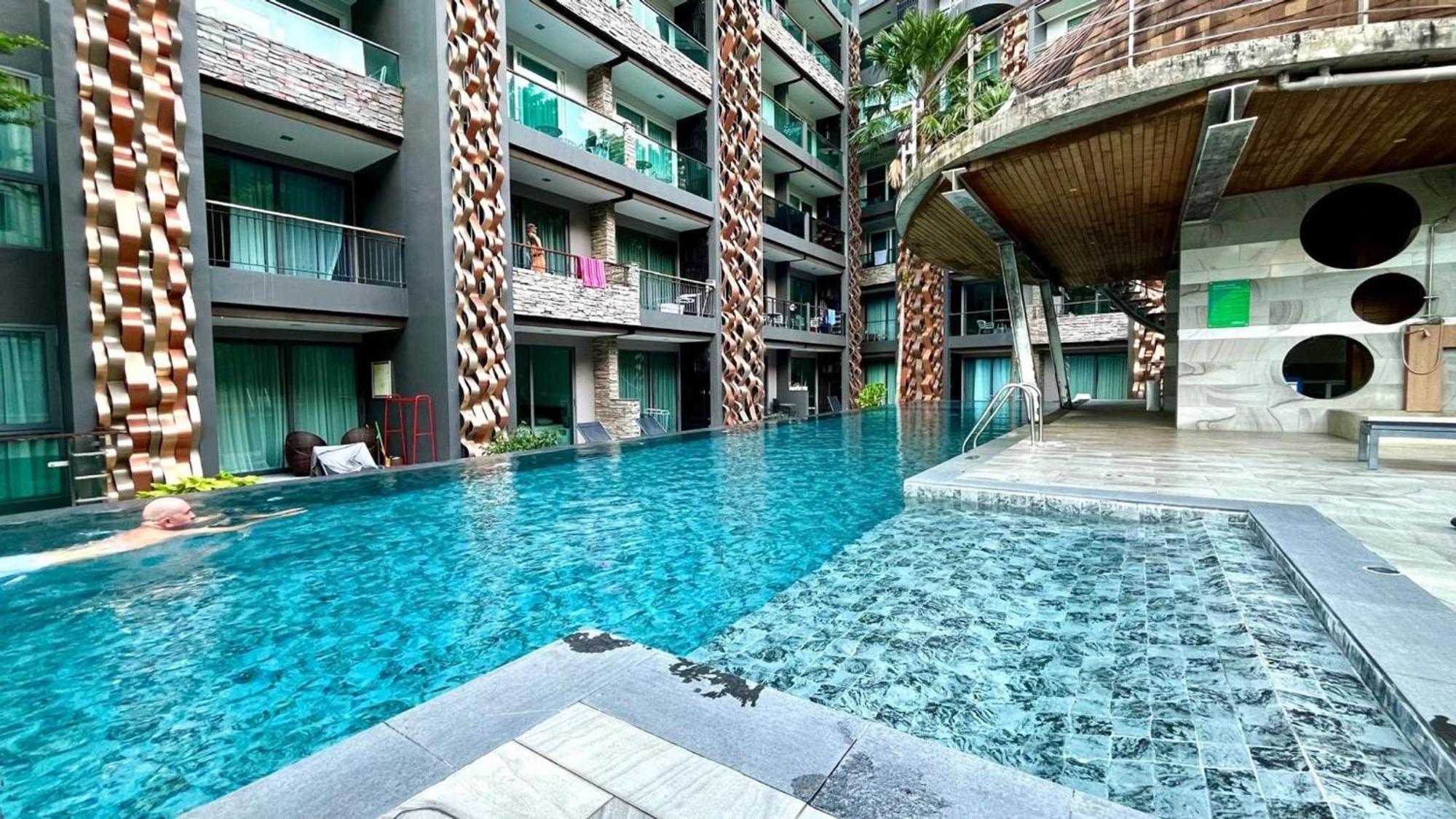 The Oh So Sexy Triple Penthouse-Rare 3-5Br 188M2 * Patong